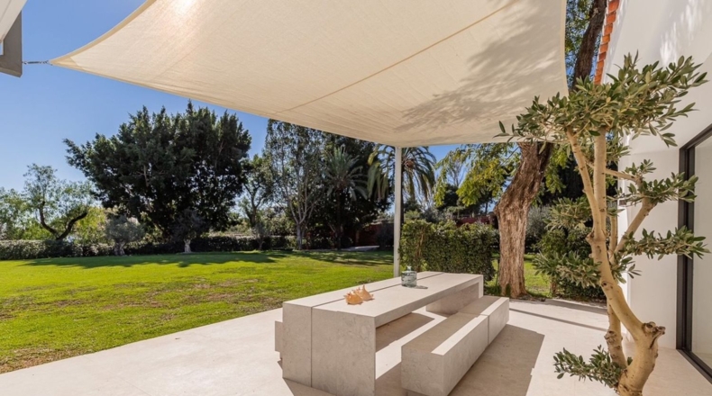 Malaga - Estepona - 20000m2