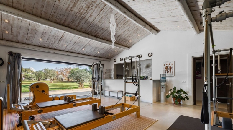 Malaga - Estepona - 20000m2