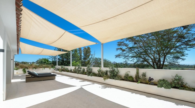 Malaga - Estepona - 20000m2