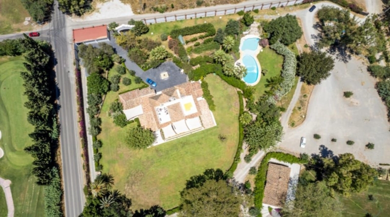 Malaga - Estepona - 20000m2
