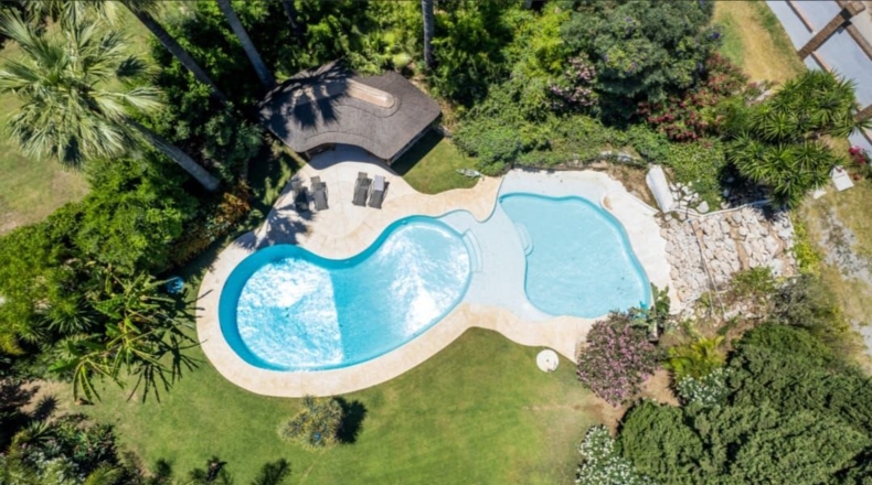 Malaga - Estepona - 20000m2