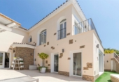Xalet independent amb terreny en venda a Marbella ref.: TR189072 foto