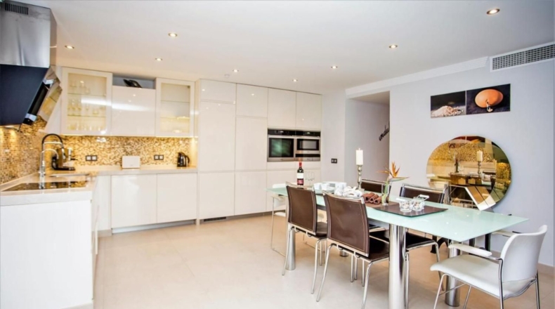 Málaga - San Pedro de Alcántara - 1500m2