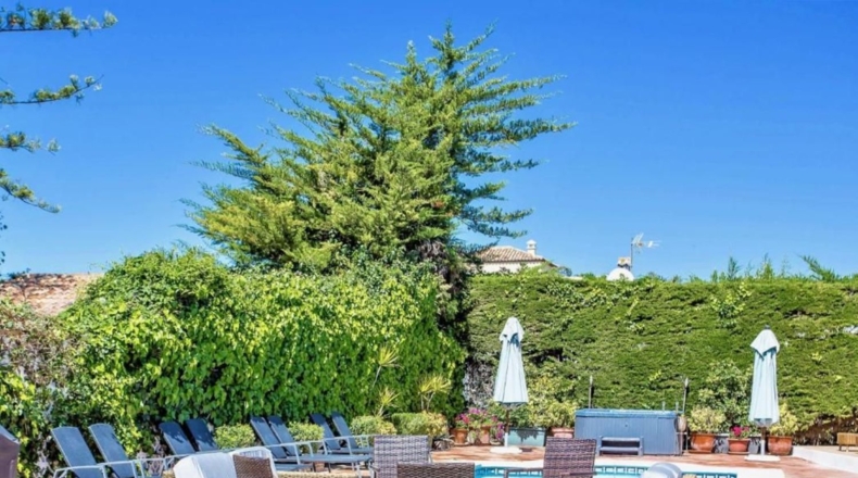Málaga - San Pedro de Alcántara - 1500m2