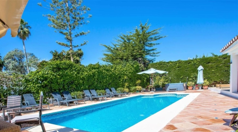 Málaga - San Pedro de Alcántara - 1500m2