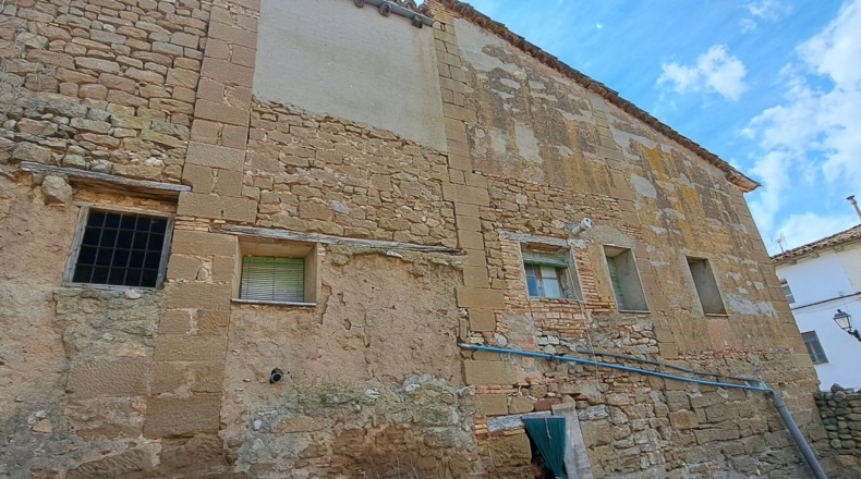 Huesca - Huesca - 579m2