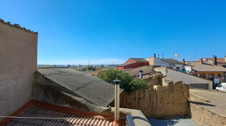Huesca - Almuniente - 304m2
