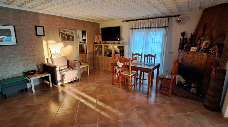 Huesca - Сариньена - 18000m2