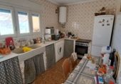 Дом с участком на продажу в городе Huerto. Фото