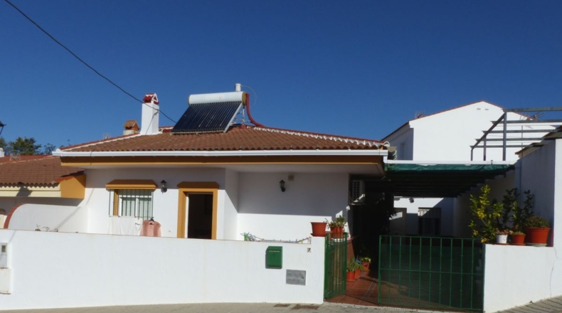 Huelva - El Almendro - 230m2