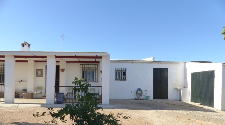 Huelva - Ayamonte - 4407m2