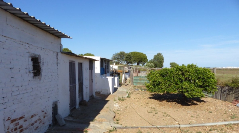 Huelva - Ayamonte - 4407m2