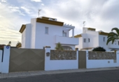 Chalet independiente con terreno en venta en Ayamonte ref: TR183028 foto