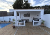 Chalet independiente con terreno en venta en Ayamonte ref: TR183028 foto