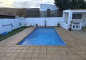 Chalet independiente con terreno en venta en Ayamonte ref: TR183028 foto