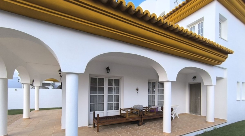 Huelva - Barriada de la Estación - 526m2