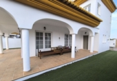 Chalet independiente con terreno en venta en Ayamonte ref: TR183028 foto