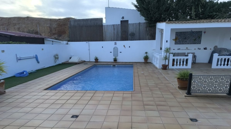 Huelva - Barriada de la Estación - 526m2