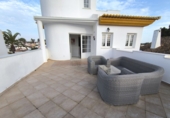 Chalet independiente con terreno en venta en Ayamonte ref: TR183028 foto