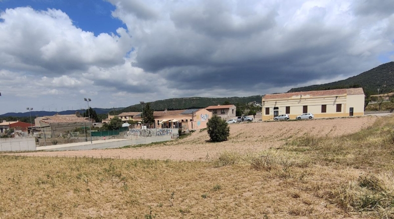 Barcelona - Castellfollit del Boix - 60000m2