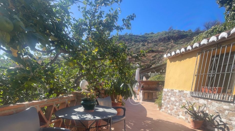 Granada - Almuñécar - 13800m2