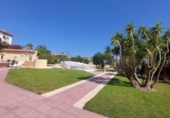 Xalet independent amb terreny en venda a Mont-roig del Camp ref.: TR307033 foto