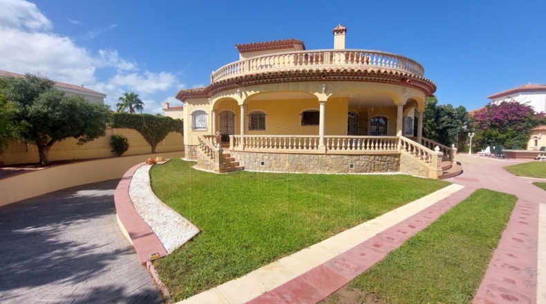 Tarragona - Mont-roig del Camp - 1681m2