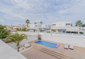 Chalet independiente con terreno en venta en la España, Torrevieja, ref: TR186384 foto