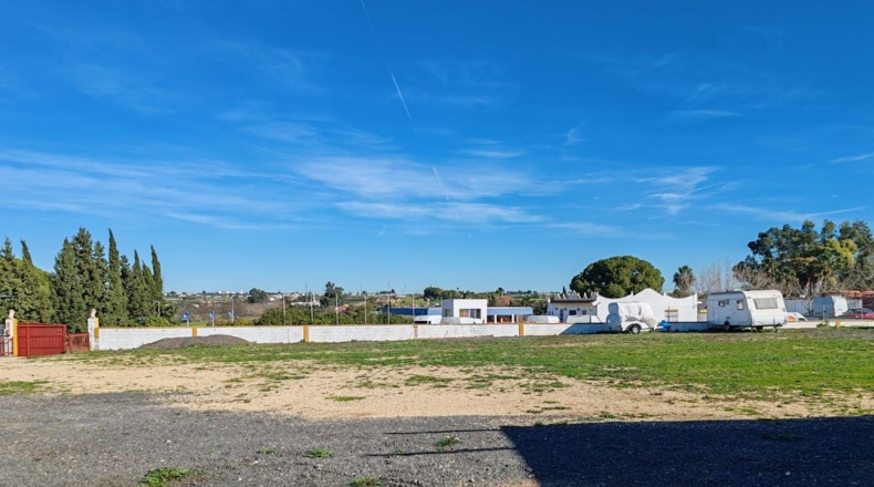 Севилья - Coria del Río - 6000m2