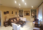 Chalet independiente con terreno en venta en Camas ref: TR190758 foto