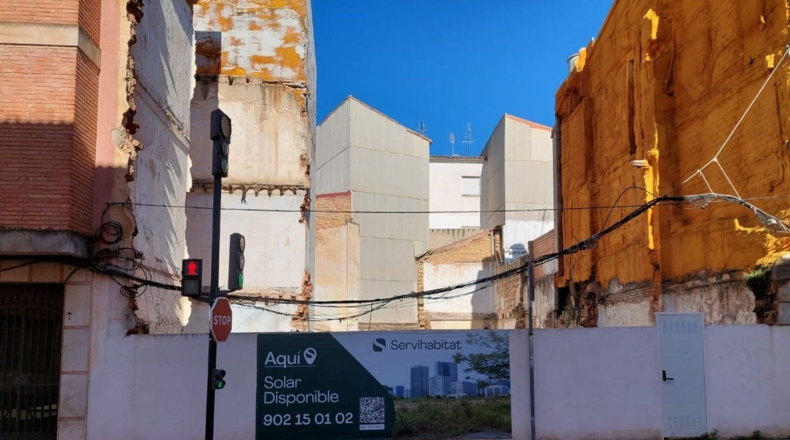 Jaen - Linares - 2037m2