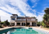 Chalet independiente con terreno en venta en Oliva ref: TR185755 foto