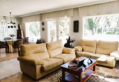 Chalet independiente con terreno en venta en Oliva ref: TR185755 foto