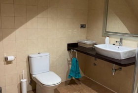 Oliva 300&nbsp;m² 
