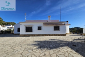 Oliva 900&nbsp;m² 