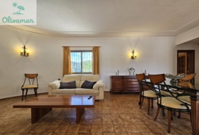 Oliva 900&nbsp;m² 