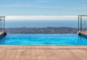 Chalet independiente con terreno en venta en Mijas ref: TR253684 foto