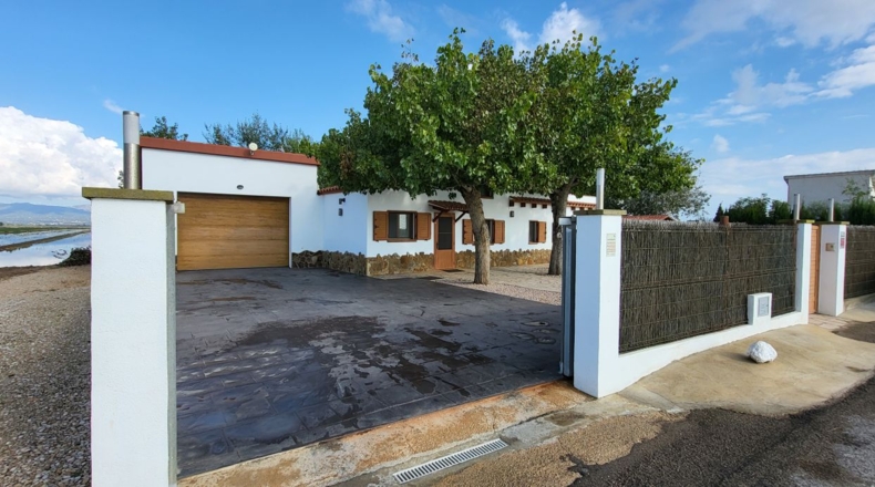 Tarragona - Deltebre - 17300m2
