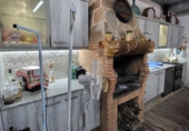 Дом с участком на продажу в городе Tortosa. Фото