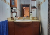 Отдельно стоящий дом с участком на продажу в городе Tortosa. Фото