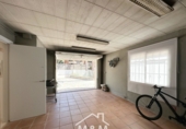 Chalet independiente con terreno en alquiler en Gavà ref: TR233569 foto