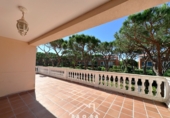 Chalet independiente con terreno en alquiler en Gavà ref: TR233569 foto