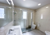 Chalet independiente con terreno en alquiler en Gavà ref: TR233569 foto