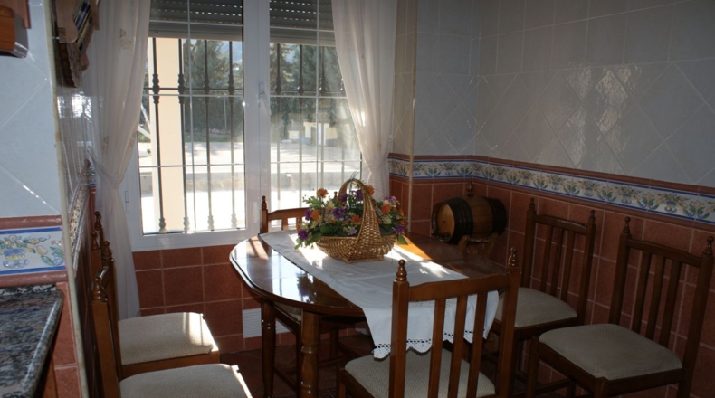 Badajoz - Navalvillar de Pela - 576m2
