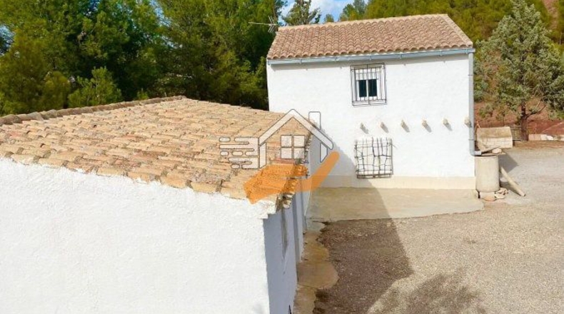 Almería - Vélez-Rubio - 18000m2