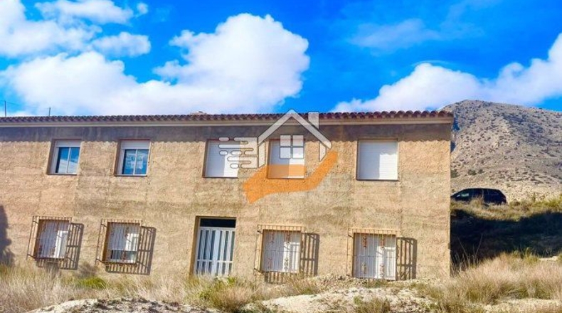 Almería - Vélez-Blanco - 3000m2