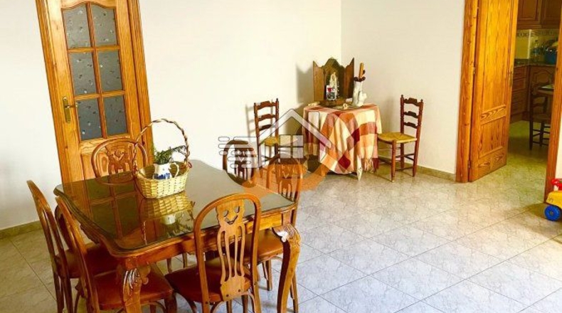 Almería - Велес-Рубио - 290m2