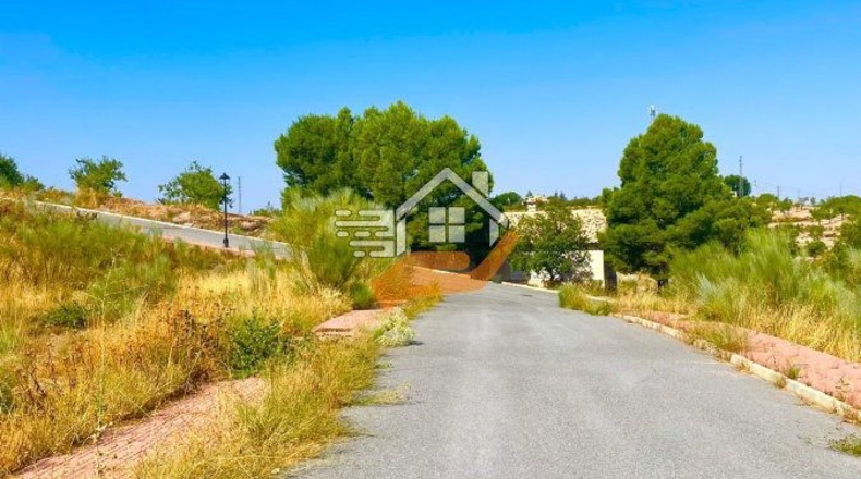 Almería - Chirivel - 400m2