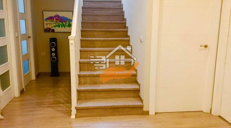 Almería - Велес-Рубио - 215m2