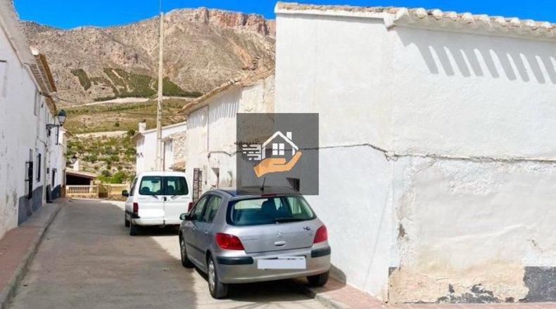 Almeria - Vélez-Blanco - 2000m2